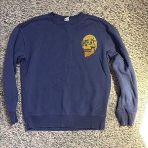 Like New Boys Old Navy Embroidered Chill Skull Crewneck Sweatshirt